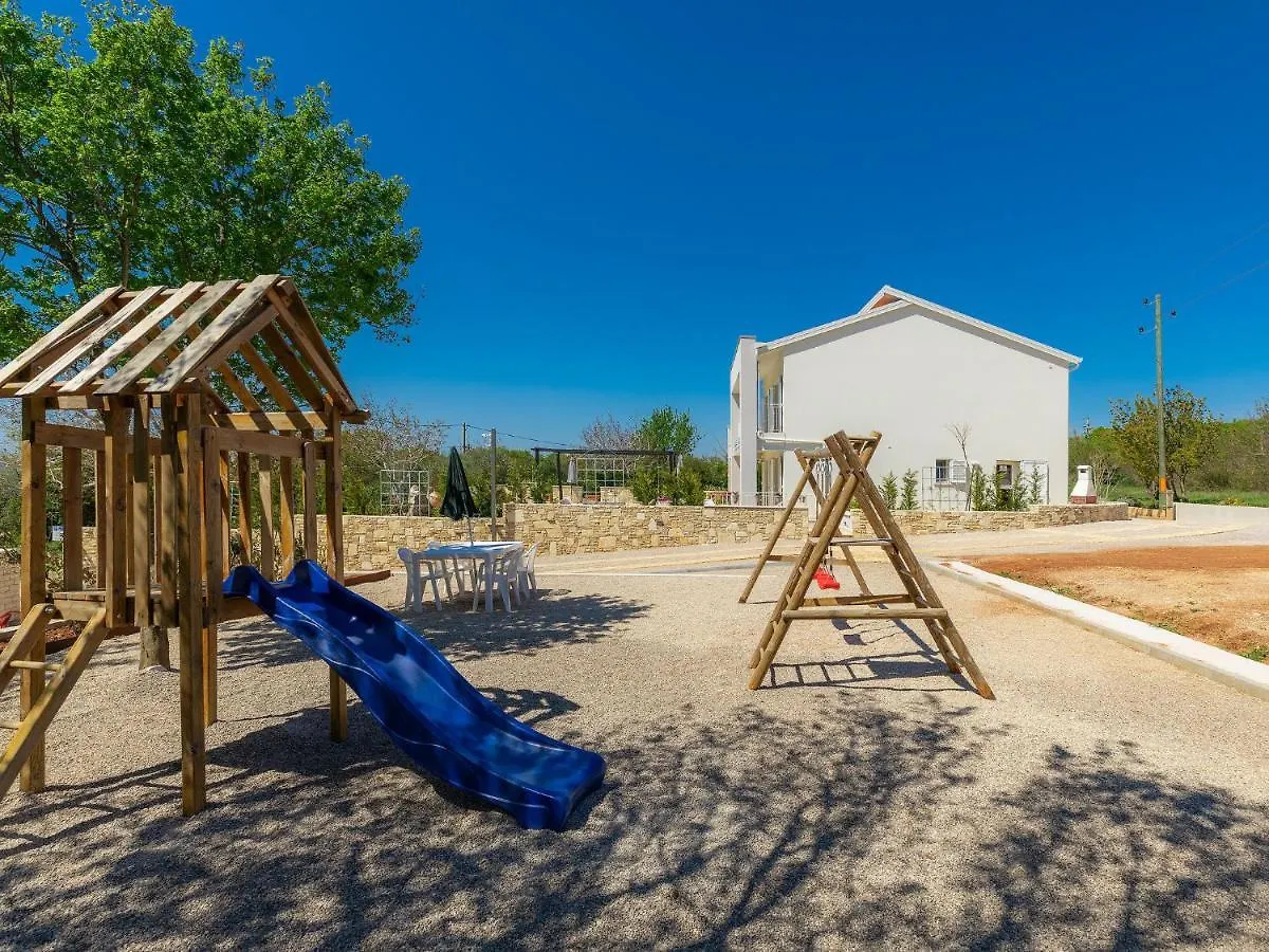 Villa Debora By Interhome Diminići