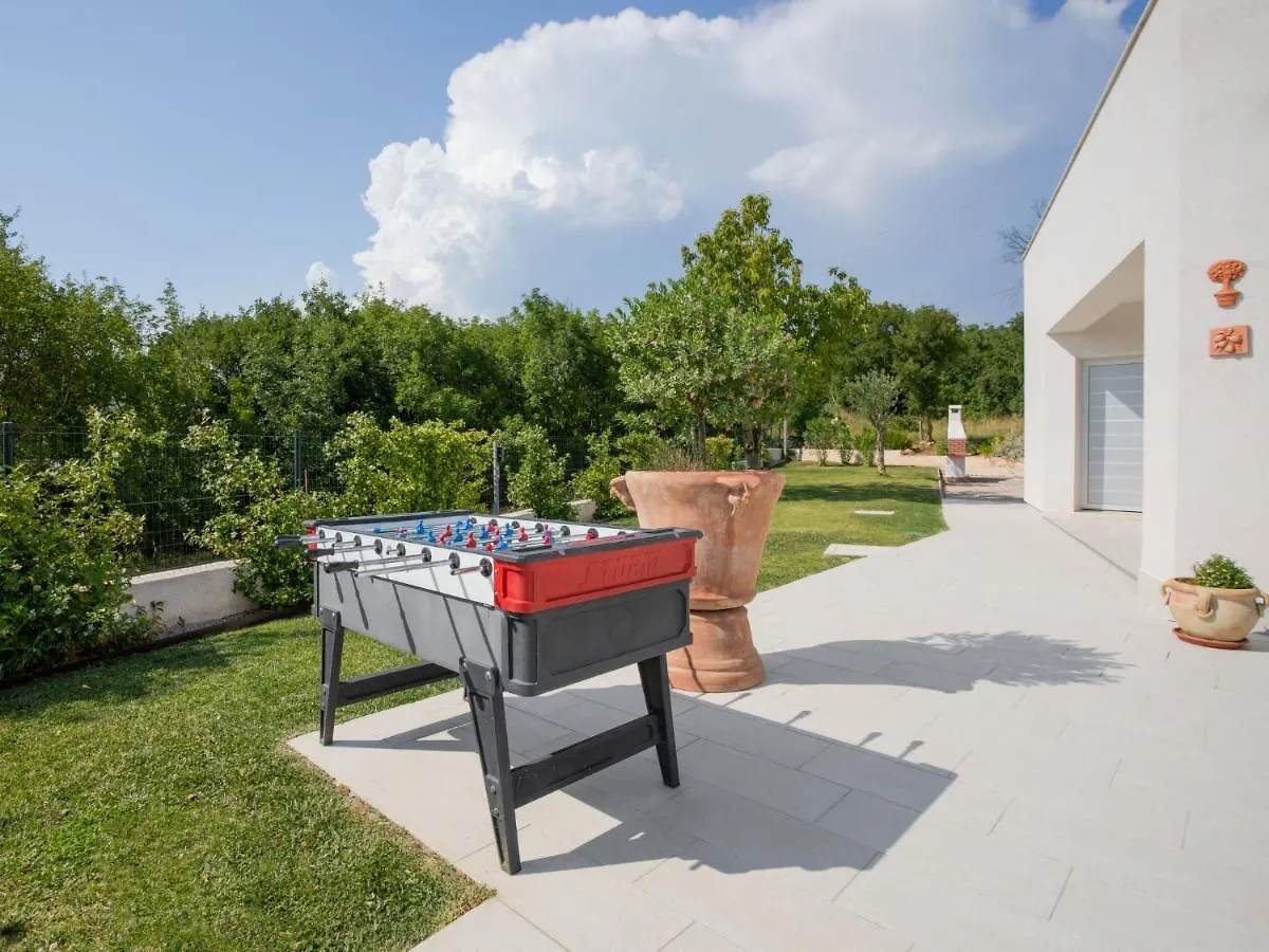 Villa Debora By Interhome Diminici 0*,