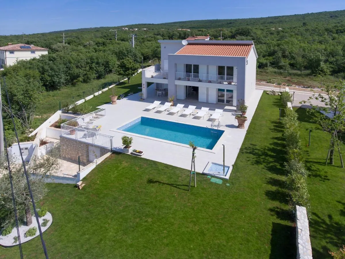 Villa Debora By Interhome Diminici
